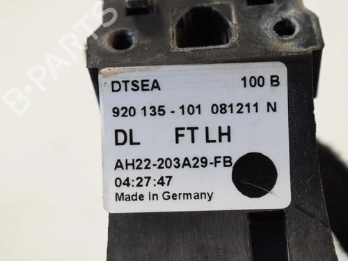 front-left-exterior-door-handle-land-rover-range-rover-sport-i-l320-2005-2006-2007-2008-2009-2010-2011-2012-2013-30258470 main image