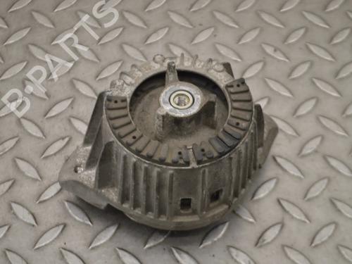 Used Engine mount Engine mount MERCEDES-BENZ CLS (C218) CLS 350 CDI / d (218.323) (265 hp) 33353340 33353340
