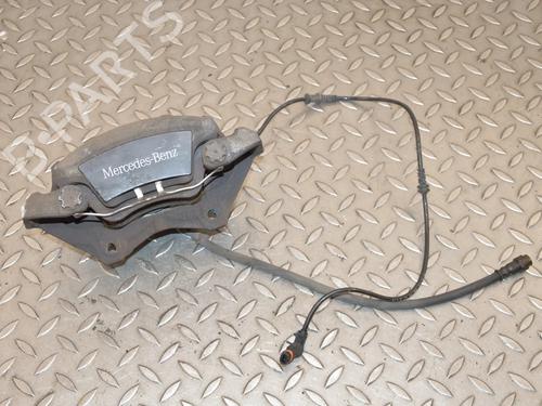 Used Right front brake caliper Right front brake caliper MERCEDES-BENZ CLS (C218) CLS 220 BlueTEC / d (218.301) (177 hp) 30529757 30529757