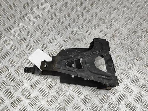 Venstre forlygtestøtte Venstre forlygtestøtte BMW 5 Touring (F11) 530 d xDrive (258 hp) 36301642 36301642