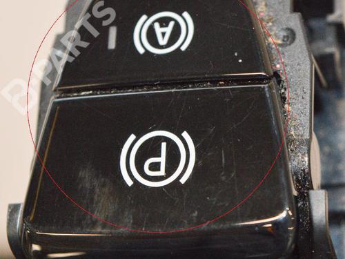 Switch VOLVO XC90 II (256) D5 AWD | BP8836587I30 