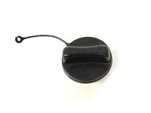 fuel-cap-nissan-pulsar-hatchback-c13-2014-33350749 main image