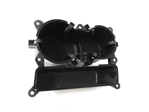 Portabicchieri/Oggetti AUDI A4 B8 Avant (8K5) 2.0 TDI (177 hp) 30211243