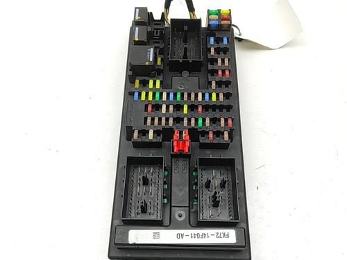 Fuse box LAND ROVER DISCOVERY SPORT (L550) 2.0 D 4x4 | BP30596180E1