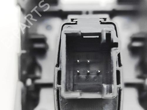 Switch BMW 3 (F30, F80) 330 d xDrive | BP31113244I30 