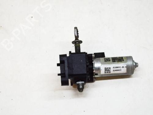 Used Electronic module Electronic module TESLA MODEL 3 (5YJ3) EV AWD (351 hp) 27758346 27758346