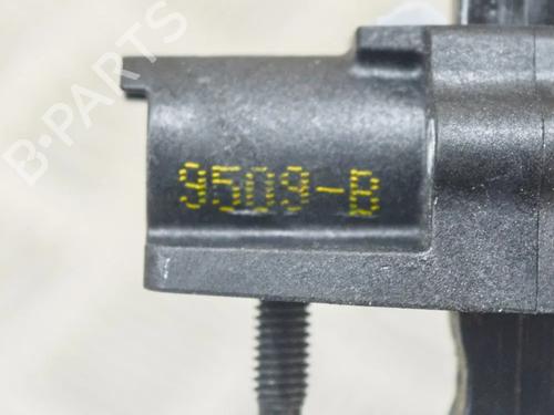 Hinge/Door check strap TESLA MODEL 3 (5YJ3) EV AWD | BP29391138C146  - Image 5