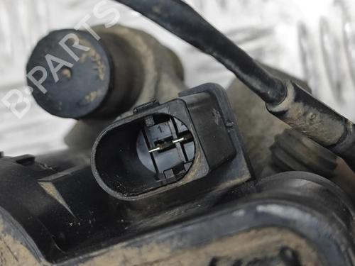 Right rear brake caliper JAGUAR XE (X760) 2.0 D | BP24143074M106