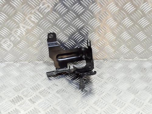 Used Support PEUGEOT 3008 II SUV (MC_, MR_, MJ_, M4_) 1.2 THP/ PureTech 130 (MRHNSM, MRHNSU, MRHNSJ, MRHNYW,... (131 hp) 8834525