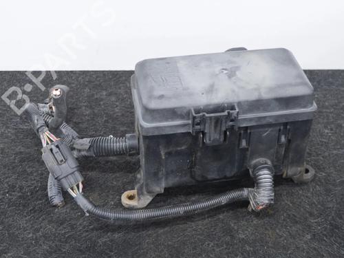 Used Fuse box FORD TRANSIT Bus (FD_ _, FB_ _, FS_ _, FZ_ _, FC_ _) 2.2 TDCi (115 hp) 9511603