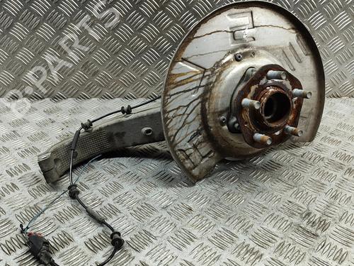 Used Right front steering knuckle Right front steering knuckle TESLA MODEL Y (5YJY) EV Performance All-wheel Drive (534 hp) 33361657 33361657