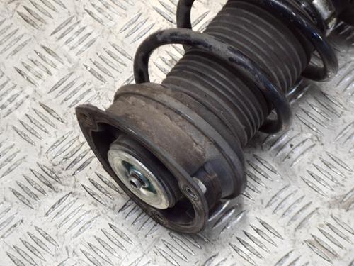 Left front shock absorber SKODA OCTAVIA III (5E3, NL3, NR3) 2.0 TDI RS | BP8354132M16 