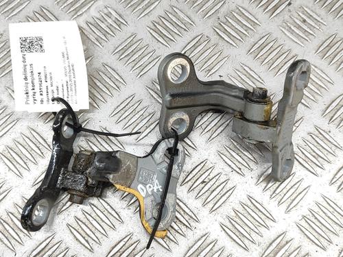 Used Hinge/Door check strap VOLVO V50 (545) D2 (114 hp) 28546577