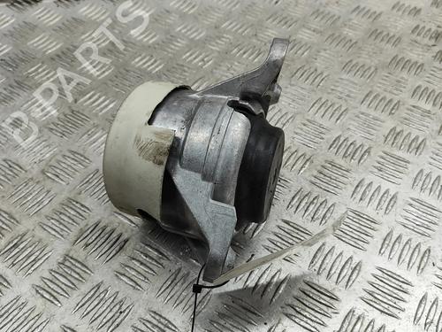 Used Engine mount Engine mount MERCEDES-BENZ GLC Coupe (C253) 300 4-matic (253.384) (258 hp) 27797874 27797874