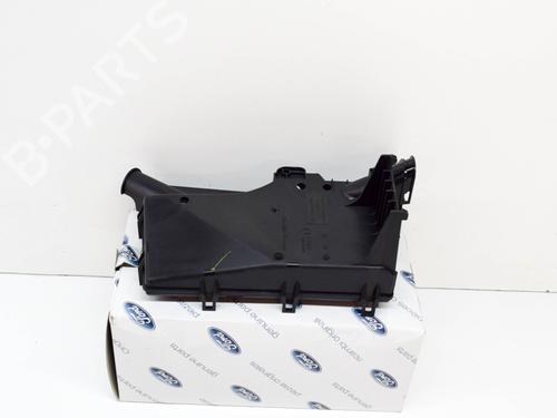 Used Fuse box TOYOTA COROLLA Estate (_E21_) 1.8 Hybrid (ZWE211) (98 hp) 14653934