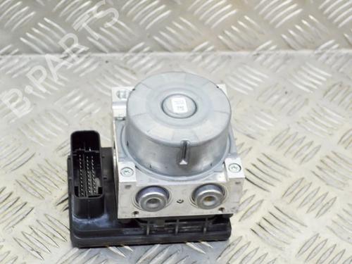 Used ABS pump BMW 4 Coupe (F32, F82) M4 (431 hp) 6774372