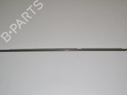 Dørliste MERCEDES-BENZ S-CLASS (W221, V221) S 350 (221.056, 221.156) (272 hp) 30252841