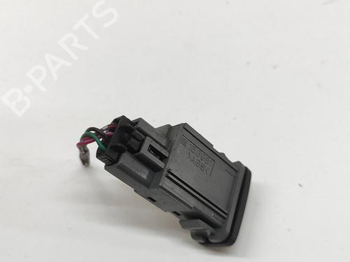 Switch TOYOTA HILUX VII Pickup (_N1_, _N2_, _N3_) 2.5 D 4WD (KUN25) | BP28171816I30 