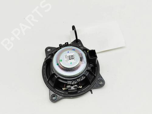 Speaker ASTON MARTIN DBX 4.0 All-wheel Drive | BP36809524E2 - Image 4