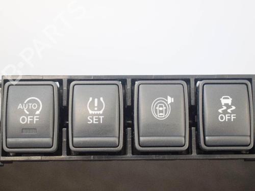 Switch NISSAN JUKE (F15) 1.5 dCi | BP6752256I30 