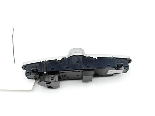 Switch VOLVO XC40 (536) D3 | BP39989701I30 - Image 3