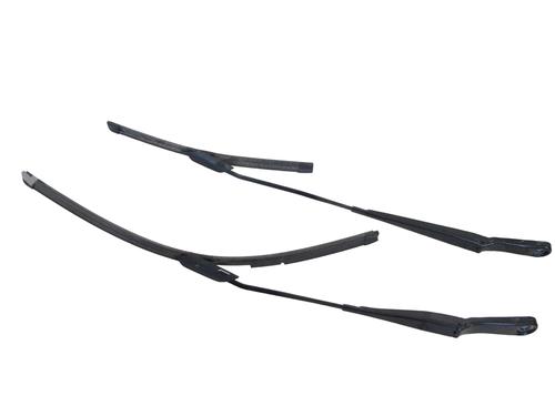 Used Front windshield wiper arm BMW 1 (F40) M 135 i xDrive (306 hp) 30239552