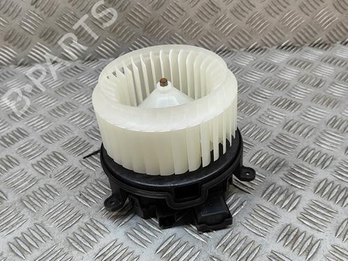 Used Heater blower motor PORSCHE TAYCAN Cross Turismo (Y1B) 4S Performance Battery Plus (Y1BDB1) (571 hp) 27772936