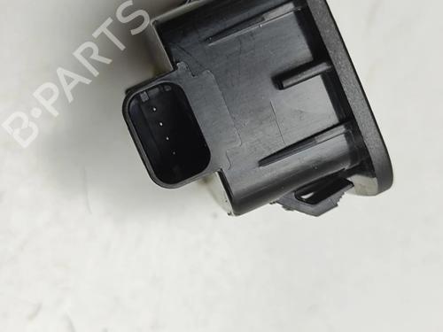 Switch TESLA MODEL Y (5YJY) Long Range All-wheel Drive | BP30856850I30 