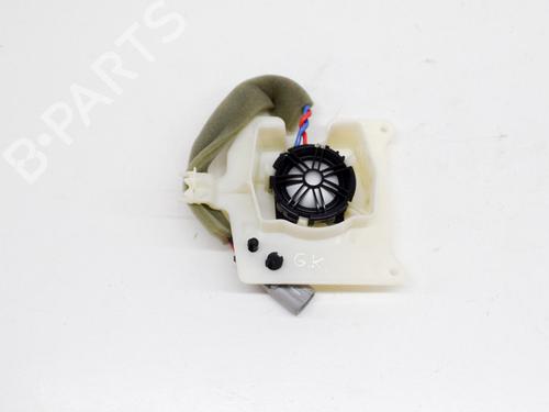 Used Speaker LAND ROVER DISCOVERY V (L462) 3.0 Td6 4x4 (258 hp) 8145482