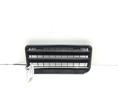 grille-tesla-model-3-5yj3-2017-34190549 main image