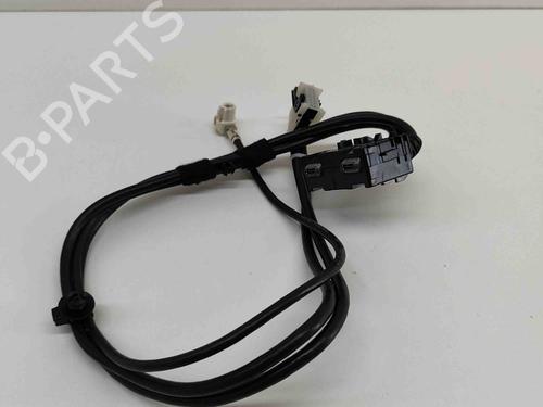 BP27769519M83 main image