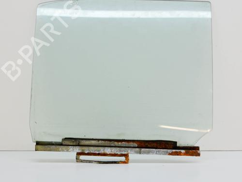 Deurruit rechts achter MERCEDES-BENZ S-CLASS Saloon (W108, W109) 280 S (108.016) (140 hp) 10402516