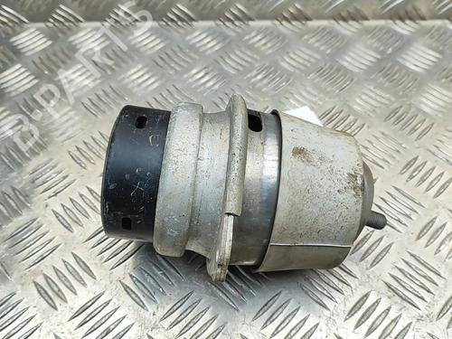 Used Engine mount Engine mount VW TOUAREG (7P5, 7P6) 3.0 V6 TDI (262 hp) 28954593 28954593