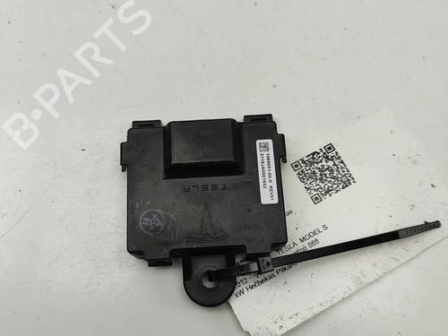 Elektronisk modul TESLA MODEL S (5YJS) P100D AWD (772 hp) 30394425