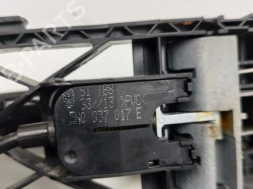 Front right exterior door handle VW TIGUAN (5N_) 2.0 TDI 4motion | BP27350594C129 