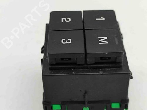 Switch LAND ROVER RANGE ROVER VELAR (L560) 2.0 D240 SD4 4x4 | BP29337355I30 