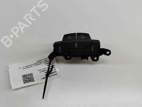 Used Steering wheel controls CHEVROLET CAPTIVA (C100, C140) 2.0 D 4WD (150 hp) 23946446