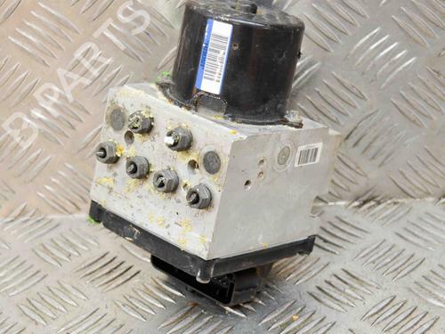 Used ABS pump RENAULT CLIO III (BR0/1, CR0/1) 1.2 16V (BR02, BR0J, BR11, CR02, CR0J, CR11) (75 hp) 8145580