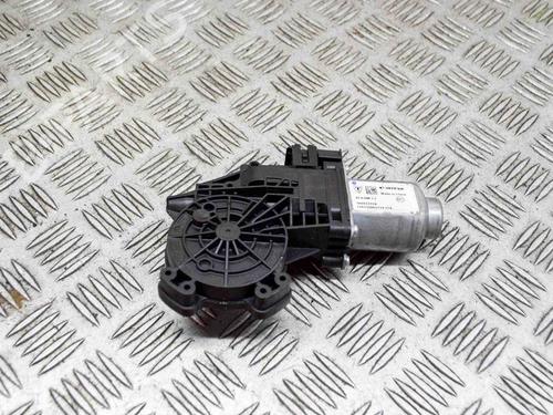 Used Left rear window motor TESLA MODEL 3 (5YJ3) EV AWD (351 hp) 27754966