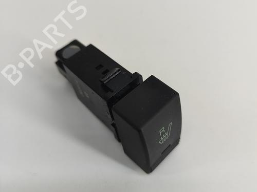 Switch HYUNDAI TERRACAN (HP) 2.9 CRDi 4WD | BP23562281I30 