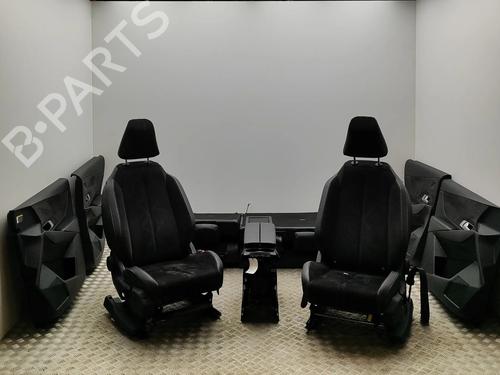 Used Seats set Seats set DS DS 7 Crossback (J4_, JR_, JC_) 2.0 BlueHDi 180 (JJEHZR) (177 hp) 33385374 33385374