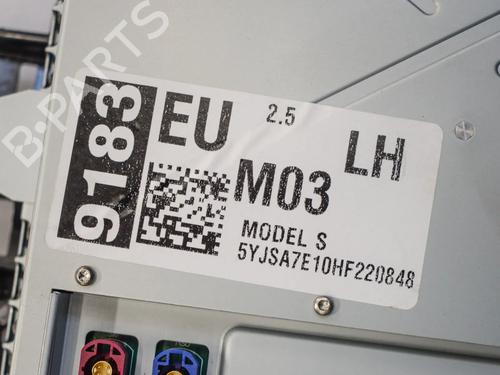 Display monitor TESLA MODEL S (5YJS) 75D AWD | BP20232958C48