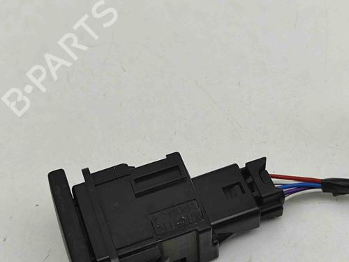 Switch TOYOTA HILUX VIII Pickup (_N1_) 2.4 D 4WD (GUN125_, GUN125R) | BP29459448I30 