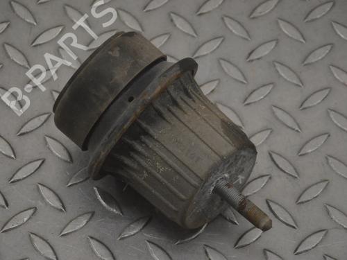 Support de moteur LEXUS GS (_S19_) 450h (GRS191_, GWS191_) (296 hp) 30246725