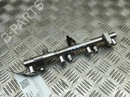 Used Injection rail Injection rail MERCEDES-BENZ CLA (C118) CLA 250 e (118.386) (218 hp) 31810337 31810337