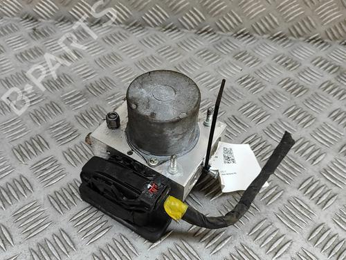 ABS pump TESLA MODEL Y (5YJY) EV Performance All-wheel Drive | BP32476121M43