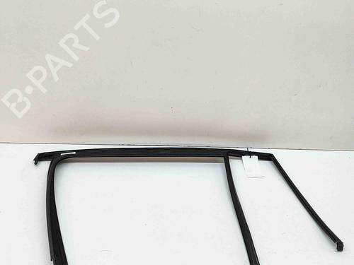 Door moulding trim MERCEDES-BENZ GLB (X247) GLB 200 Mild-Hybrid (247.687) | BP29373265C150 