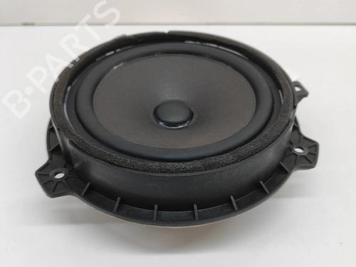 speaker-hyundai-kona-sx2-2023-27786235 main image