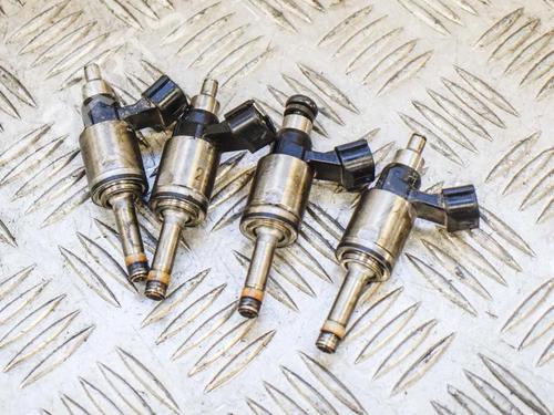 Used Injector LEXUS IS III (_E3_) 300h (AVE30_, AVE30R) (223 hp) 14610482