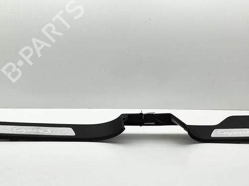 Trinbræt Trinbræt PORSCHE CAYENNE (9YA) 4.0 Turbo S E-Hybrid AWD (9YACH1) (680 hp) 34374653 34374653